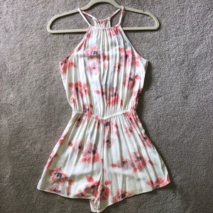 White flower romper